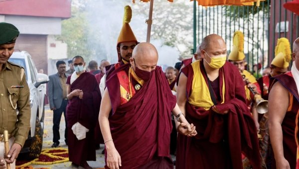 The Arrival of Kyabgön Goshir Gyaltsab Rinpoche